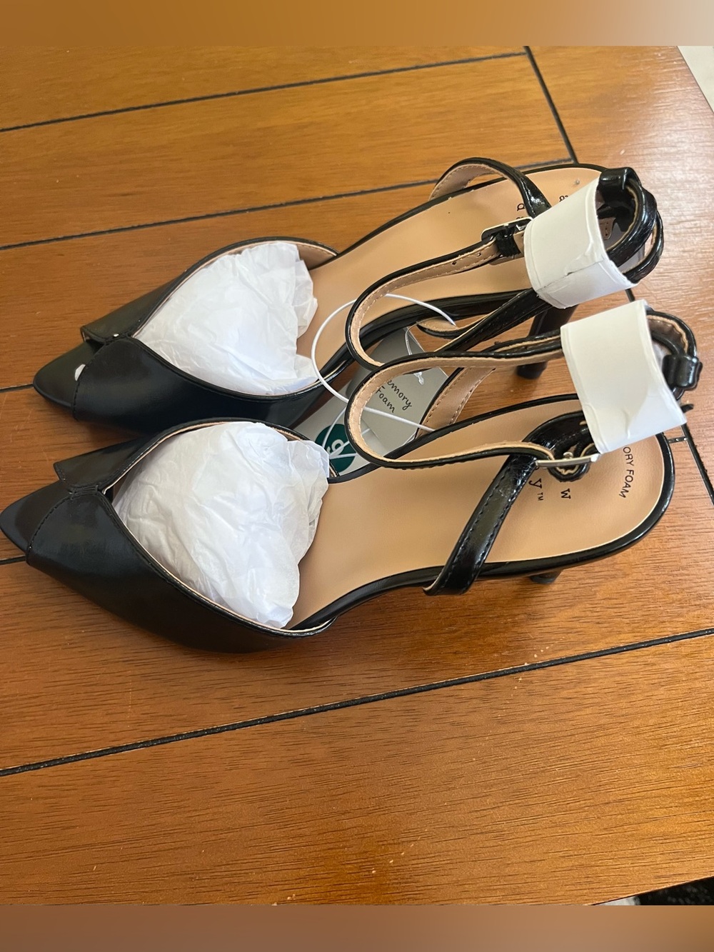 a new day Women’s Virginia Heels with Memory Foam Insole Size 9 - Picture 2 of 3